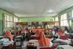 Madrasah-Aliyah-Negeri-1-Pasaman-Barat-menggelar-rapat-kelulusan-peserta-didik-kelas-XII.jpg