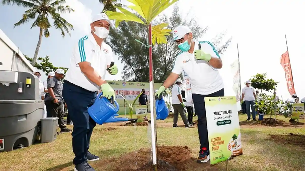 Gerakan APU-PTT Genap 20 Tahun, PPATK dan BNI Tanam 2.000 Pohon