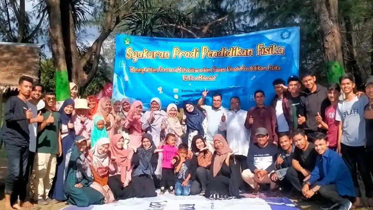 Prodi Pendidikan Fisika UIN Ar-Raniry Gelar Syukuran Atas Prestasi yang Diraih Mahasiswa dan Dosen