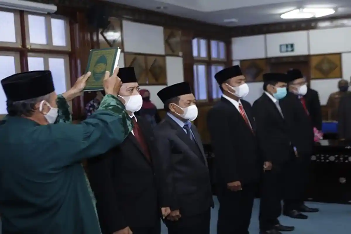 Komisioner Tanpa Perempuan, Mantan Ketua GP Ansor Pimpin Komisi Informasi NTB