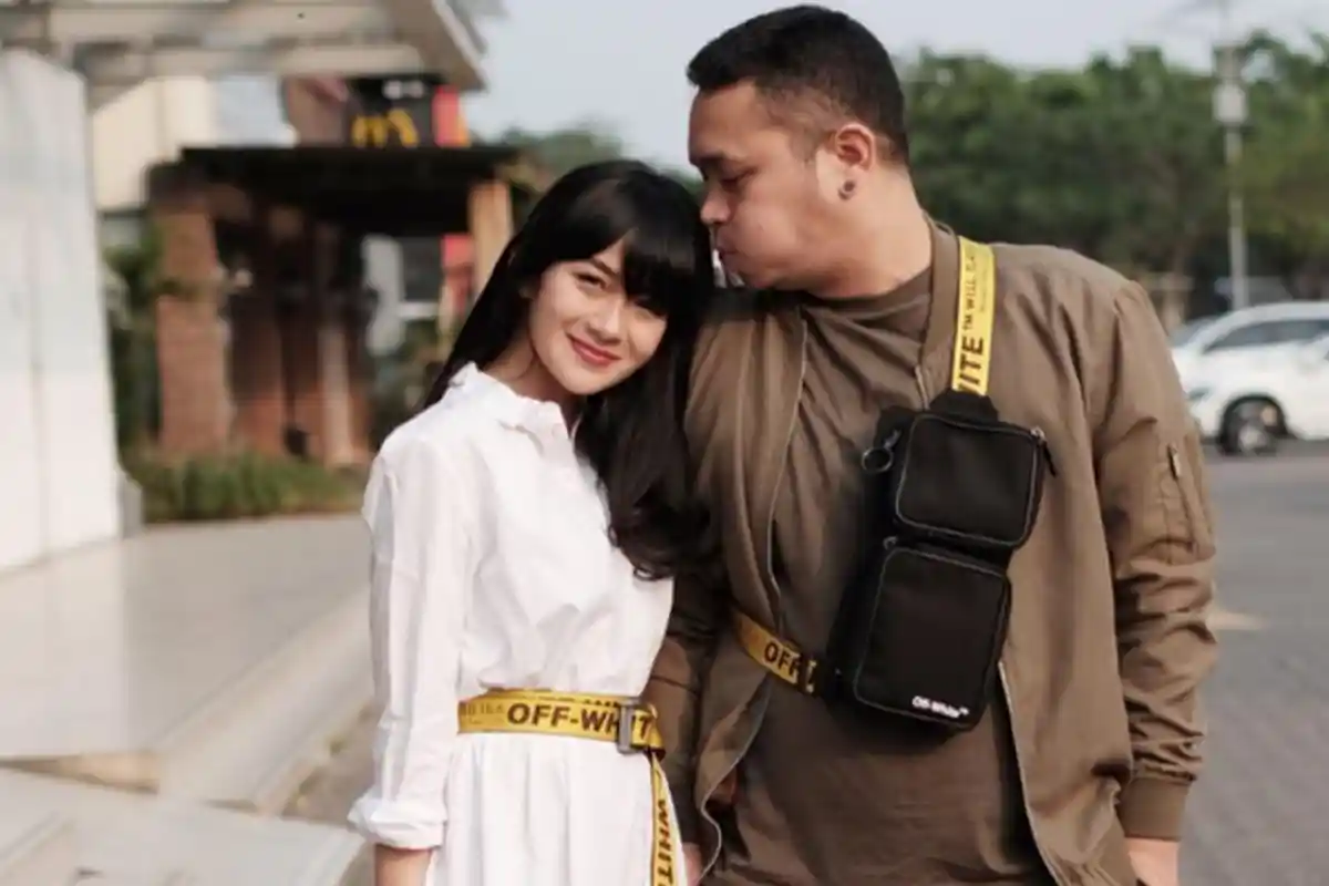 Gilang Dirga Ungkap Penyebab Istrinya Dua Kali Alami Keguguran