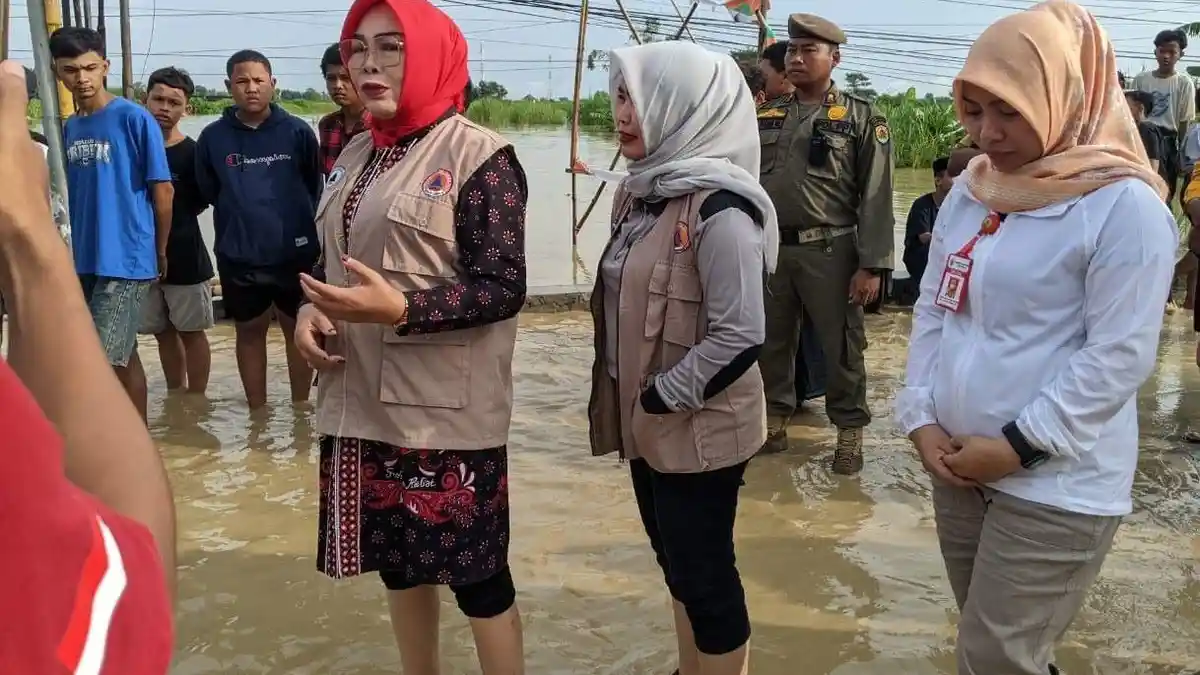 BREAKING NEWS: Banjir Bandang Menerjang, Jalan Raya Semarang-Purwodadi Terputus 
