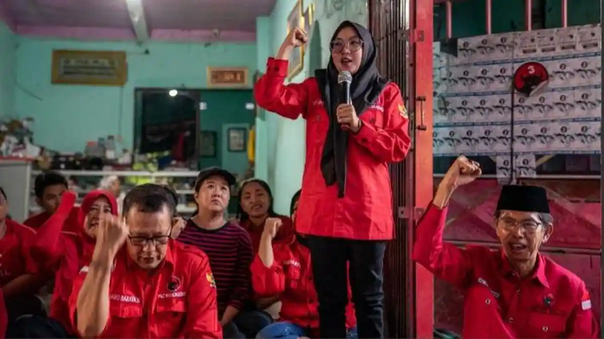 Tri Indah Ratna Sari Dirikan Posko Ganjar Presiden di Kampung Bantaran ...