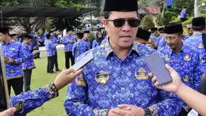 Bupati-Haili-Yoga-usai-memimpin-Apel-Hari-Kesadaran-Nasional-di-Lapangan-Setdakab-Aceh-Tengah.jpg