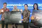 AXA Mandiri Luncurkan Asuransi Dwiguna Berbasis Dolar AS 