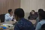 Bupati-Sumedang-Dony-Ahmad-Munir-saat-menerima-audiensi-Kabar-Grup-Indonesia-KGI.jpg
