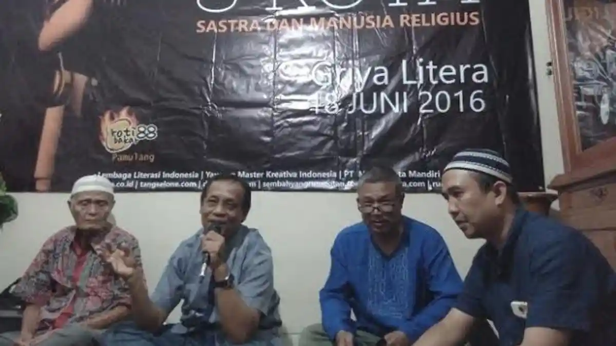 Syair Karya Penyair Sufi Aceh  Dibaca Secara Tadarusan dalam Acara Ngabuburit Sastra