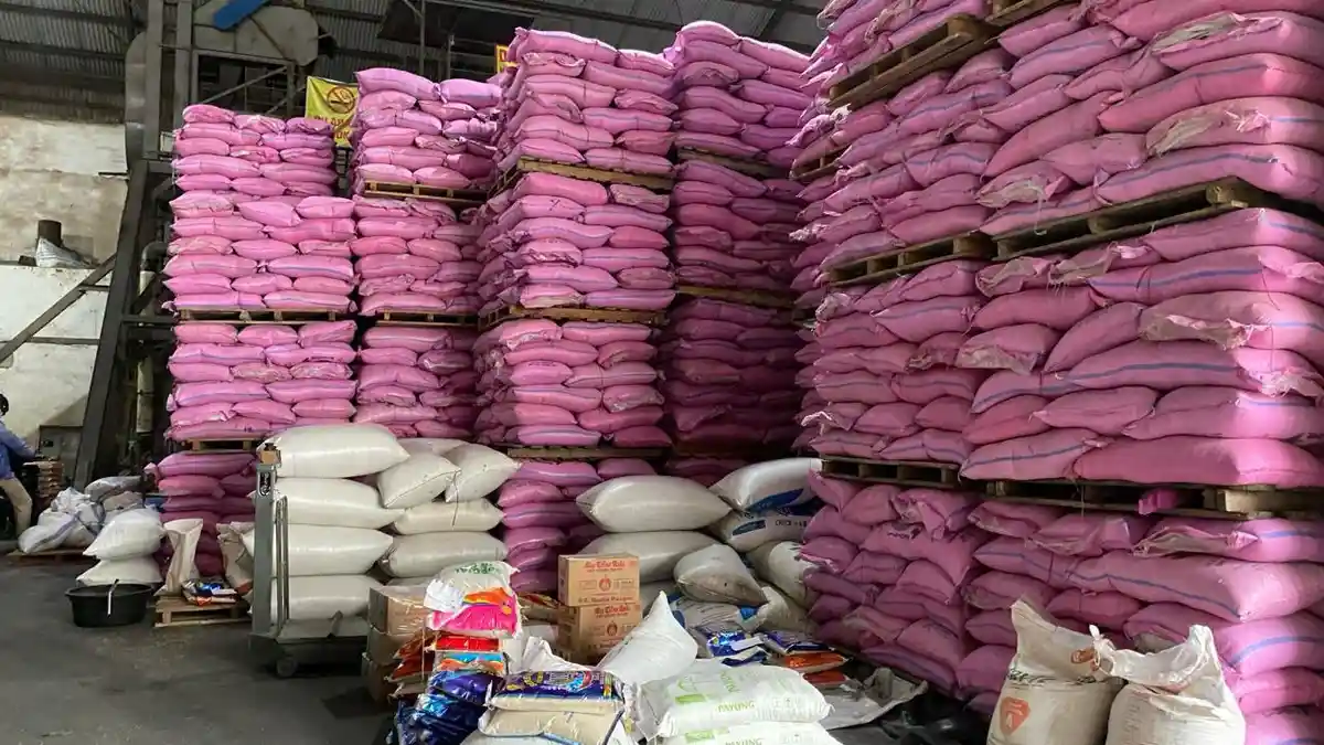 Harga Beras Premium Terus Merangkak Naik, Ini yang Jadi Penyebab Naiknya Harga Beras