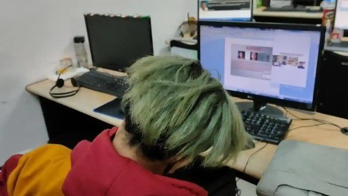 Beberapa Ciri ciri Pinjol, Pinjaman Online Ilegal Menurut OJK