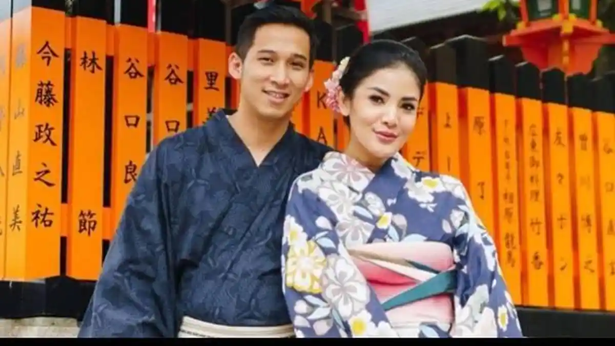 Sang Suami Jadi Tersangka 3 Kasus Berbeda, Nindy Ayunda Prihatin dan Sedih