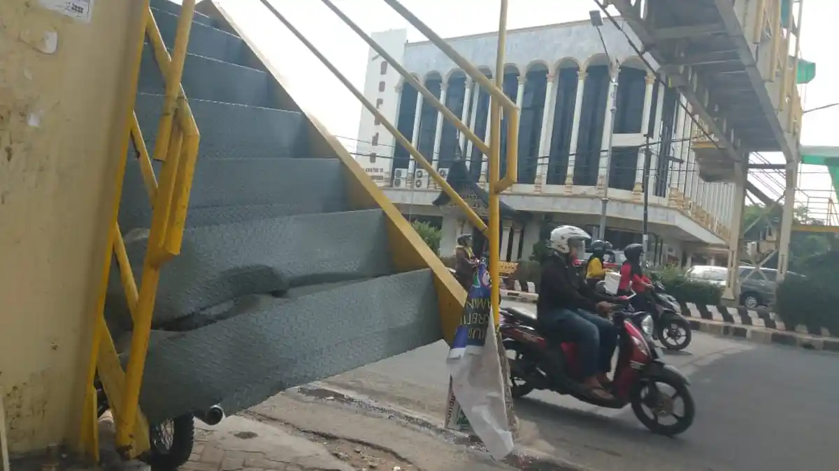 Alasan Dishub Tutup JPO Jalan Kartini Depan Rumah Makan Garuda