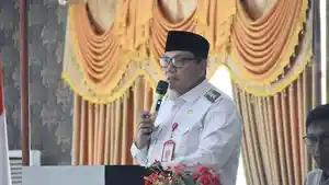 Penjabat-Bupati-Sarolangun-Bachril-Bakri-4.jpg