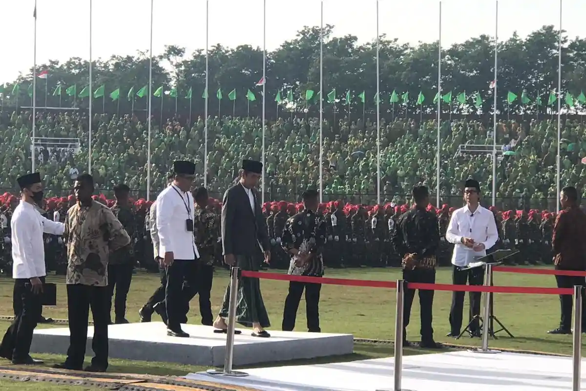 Pakai Jaket Banser di Resepsi 1 Abad NU, Erick Thohir: Nahdliyin Siap Berkarya untuk Bangsa