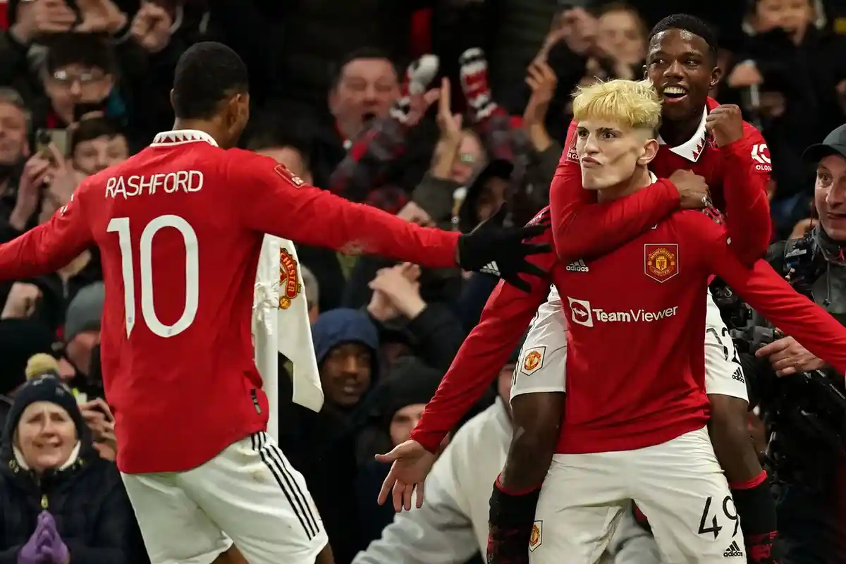 Galatasaray vs Manchester United: Setan Merah Kembali ke Neraka