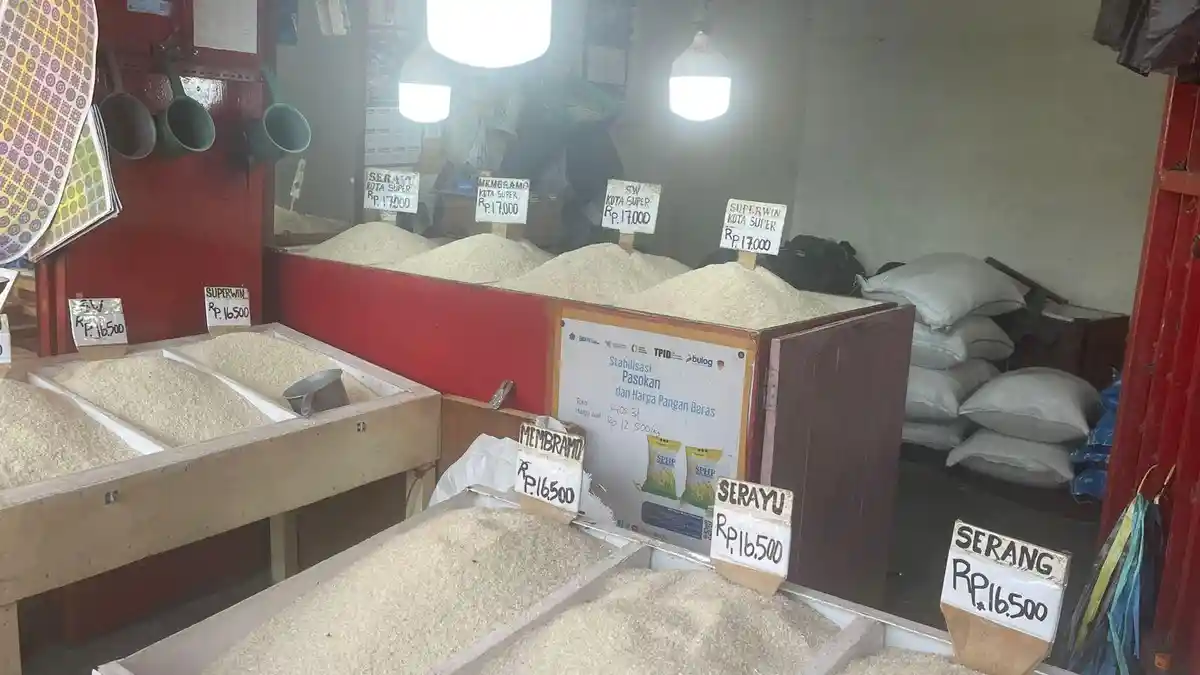 Daftar Harga Beras di Pasar Bersehati Manado Sulawesi Utara, Superwin Dijual Segini per Kg