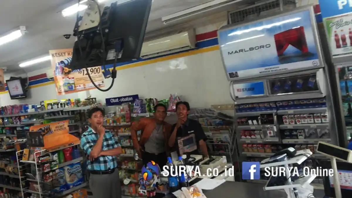 4 Perampok Satroni Minimarket di Jombang, Bawa Kabur Uang Rp 32 Juta