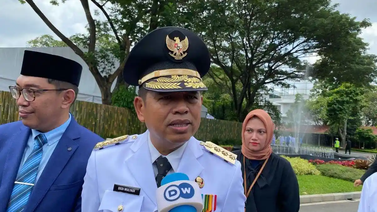 Gubernur Jabar Dedi Mulyadi Bakal Nonaktifkan Kepsek yang Bandel Gelar Study Tour