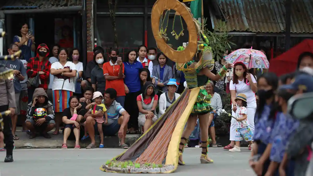 Meriahnya Parade Karnaval Budaya Magical Toraja 2022 - toraja20.jpg