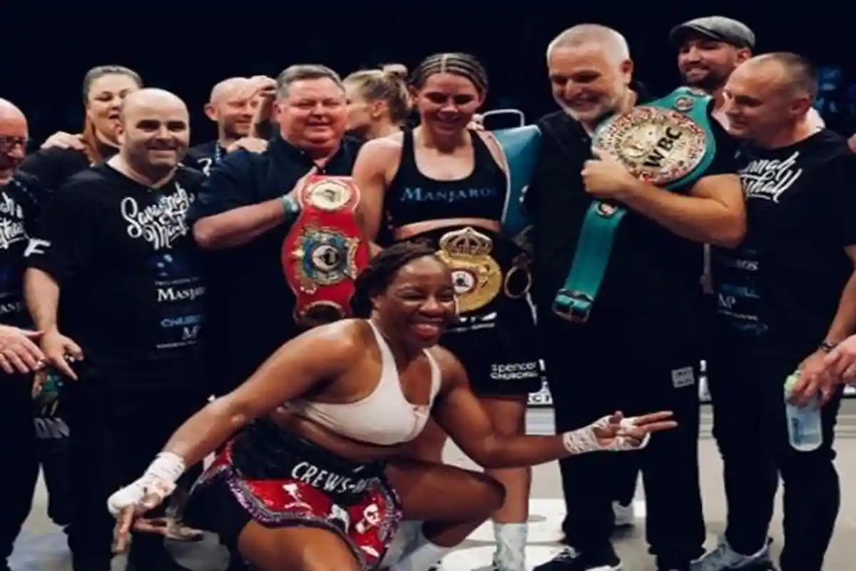 Diluar Dugaan! Hasil Tinju Dunia Franchon Crews Dezurn vs Savannah Marshall, Label Undisputed Pindah