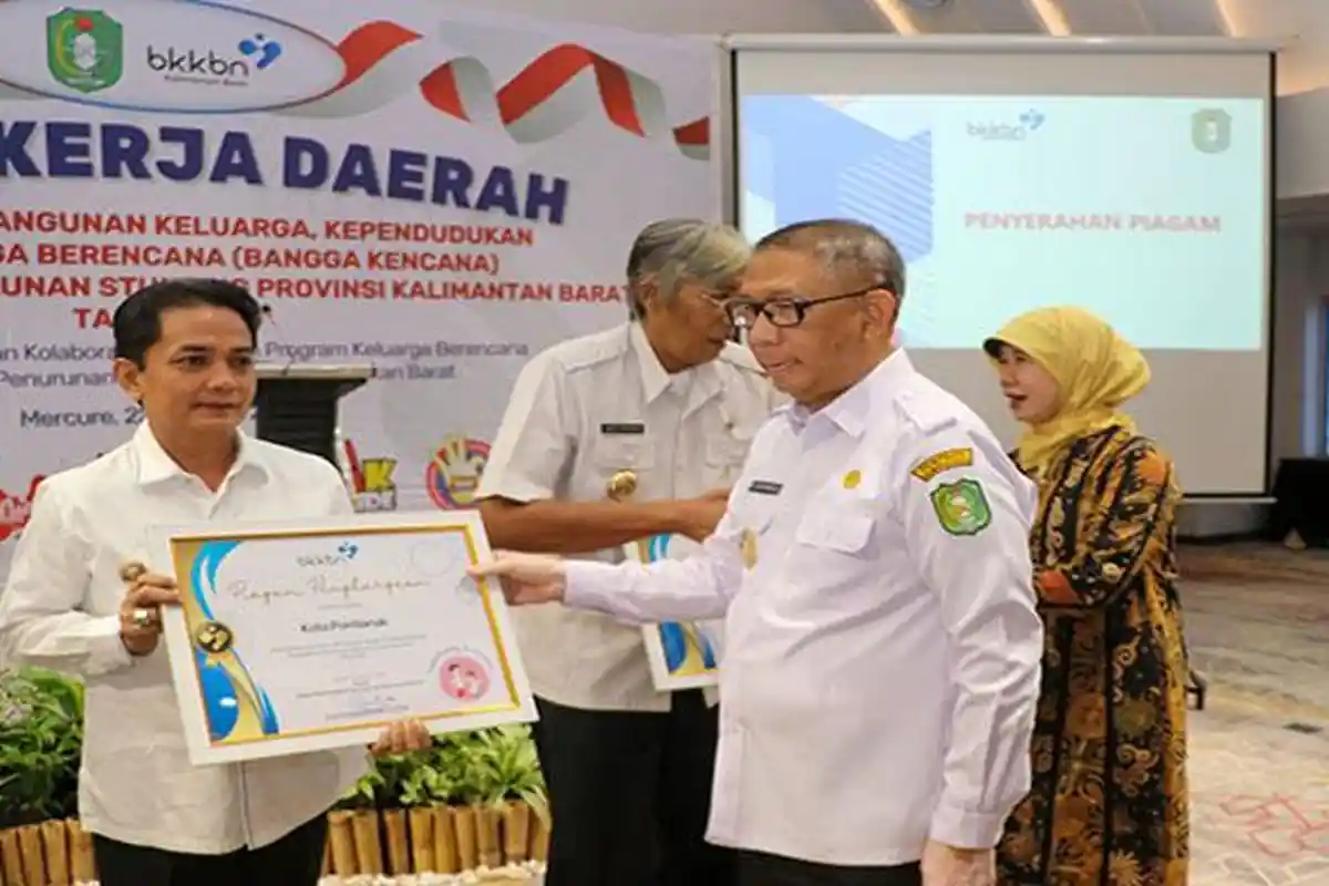 Sukses Turunkan Stunting, Pemkot Pontianak Dapat Penghargaan dari BKKBN