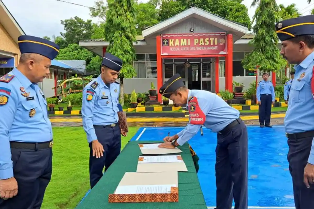 Lapas Kalabahi Gelar Penandatanganan Pakta Integritas dan Ikrar Netralitas Pegawai