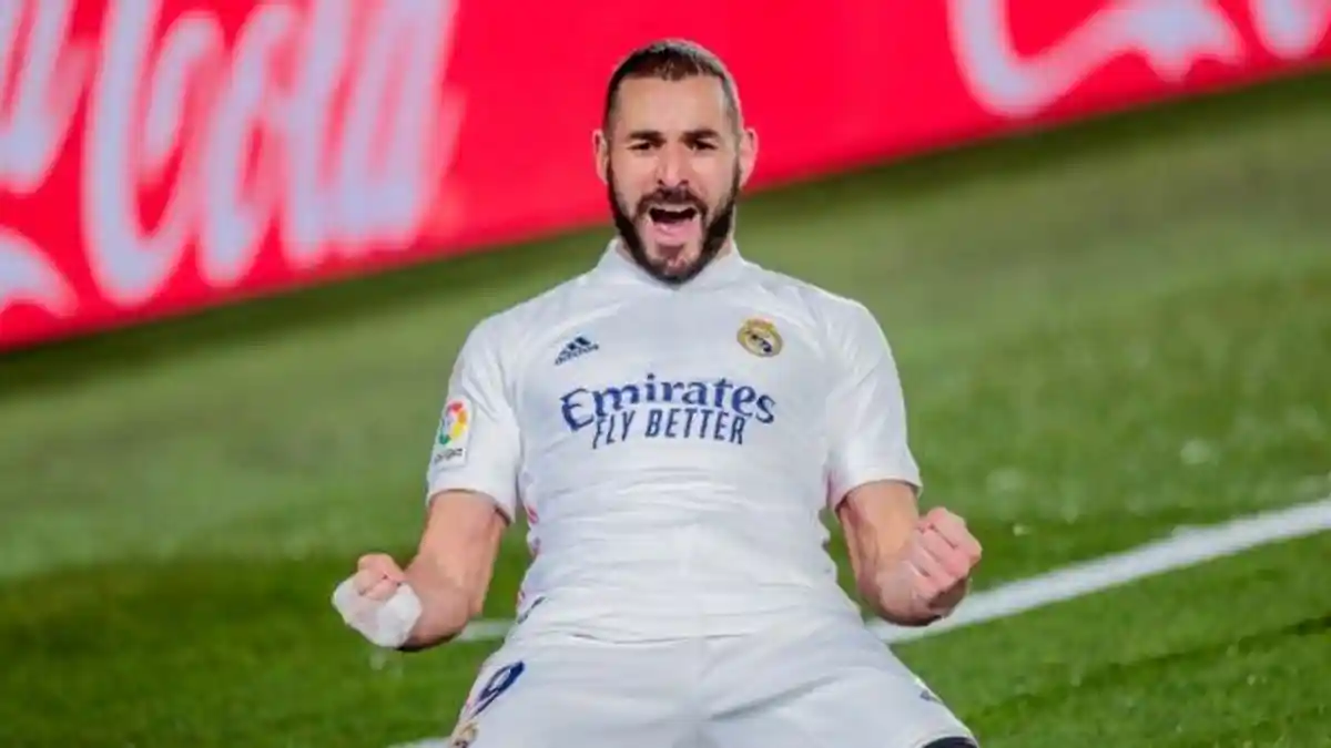 Sikat Alaves, Karim Benzema Jadi Pahlawan Real Madrid