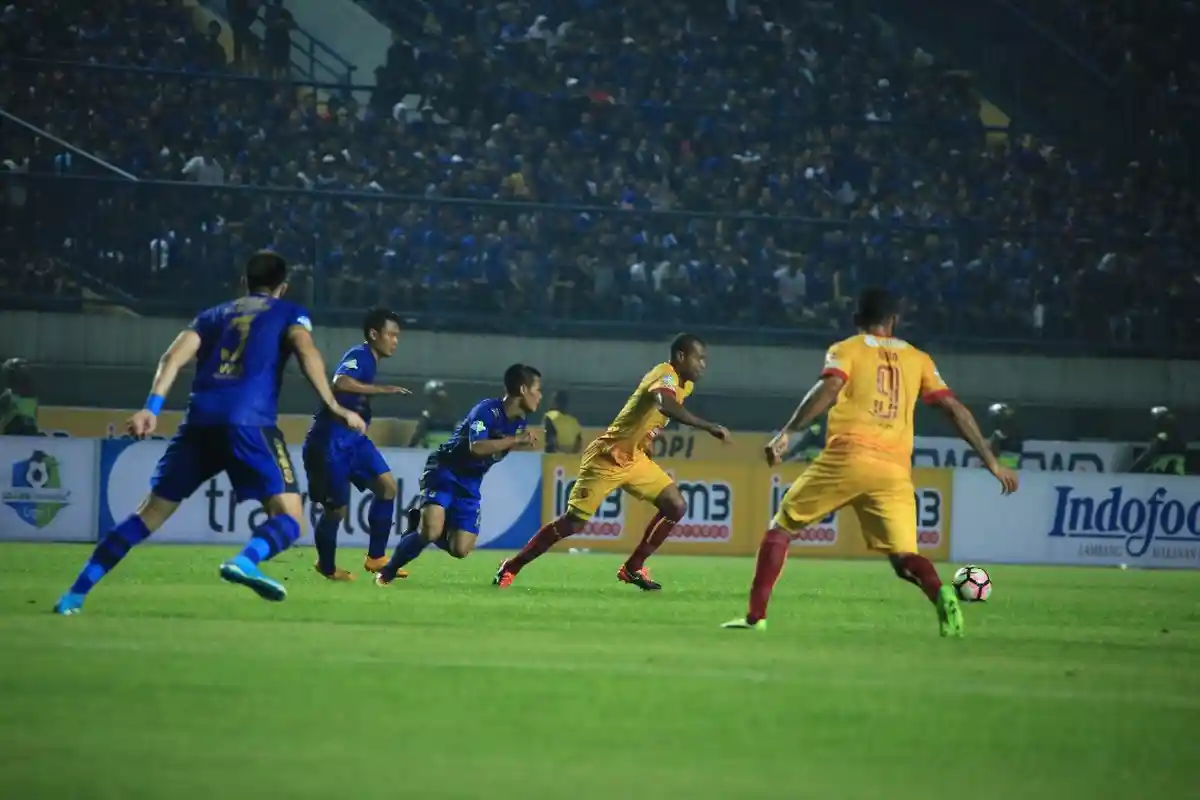 Tiba di Palembang, Tijani Belaid dkk Langsung Fokus Hadapi Bhayangkara