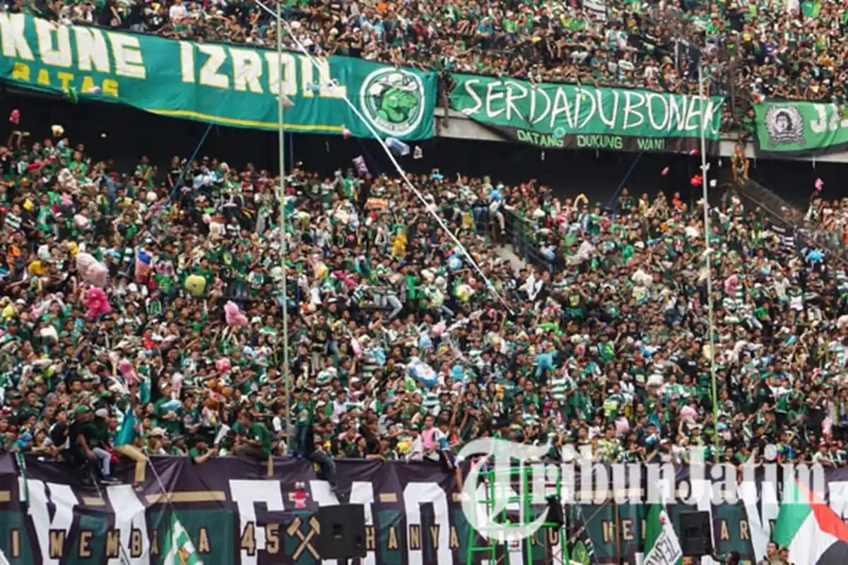 Hasil Persebaya vs Persija, Diiringi Full Koreo dan Pesta Flare, Bajul Ijo Tahan Imbang Persija 2-2