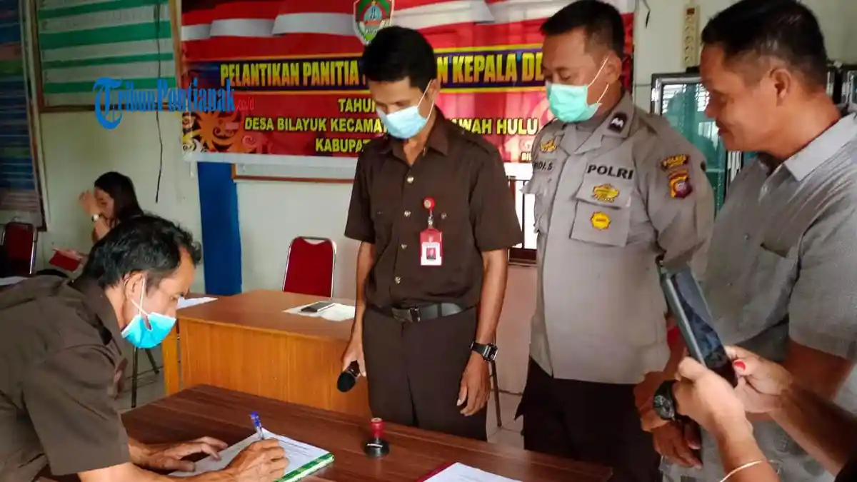 Pengambilan Sumpah PPKD Desa Bilayuk Kabupaten Landak
