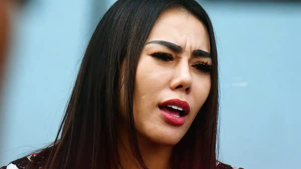 Bebby Fey Bantah Diberikan Rumah dan Mobil oleh Youtuber yang Diduga Ajak Kencan