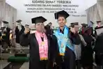 Bapak-Anak-Wisuda-UIN-Walisongo-Semarang.jpg