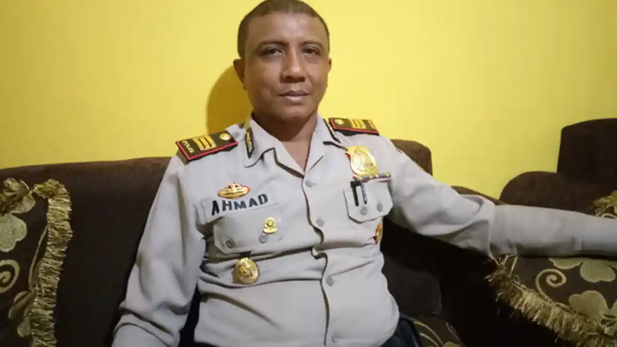 Kapolsek Aesesa Ingatkan Pengendara Jangan Muat Angkutan Melebihi Kapasitas