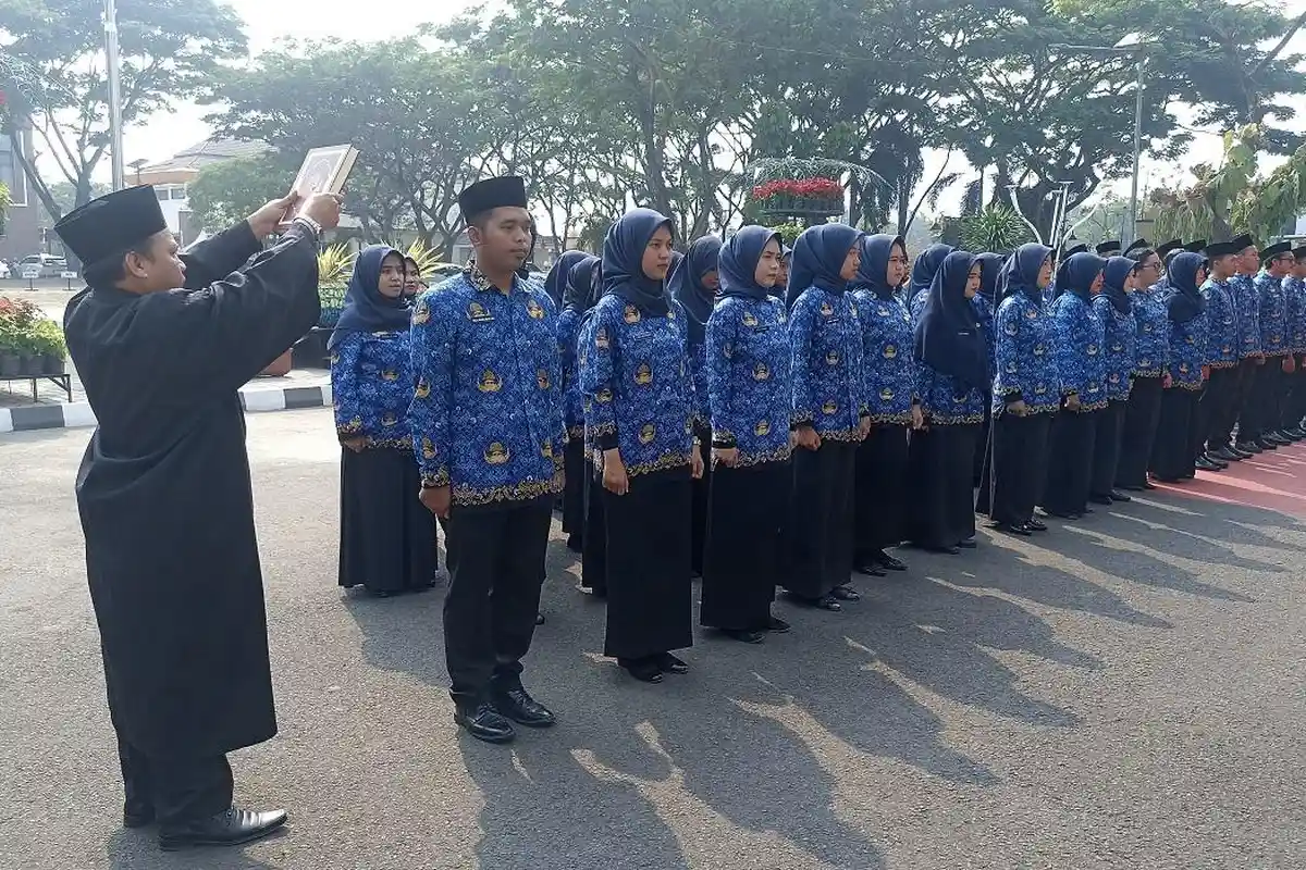 58 CPNS Pemkot Serang Dilantik dan Disumpah Jadi PNS, Wali Kota: Komitmen Suci Menjalankan Tugas