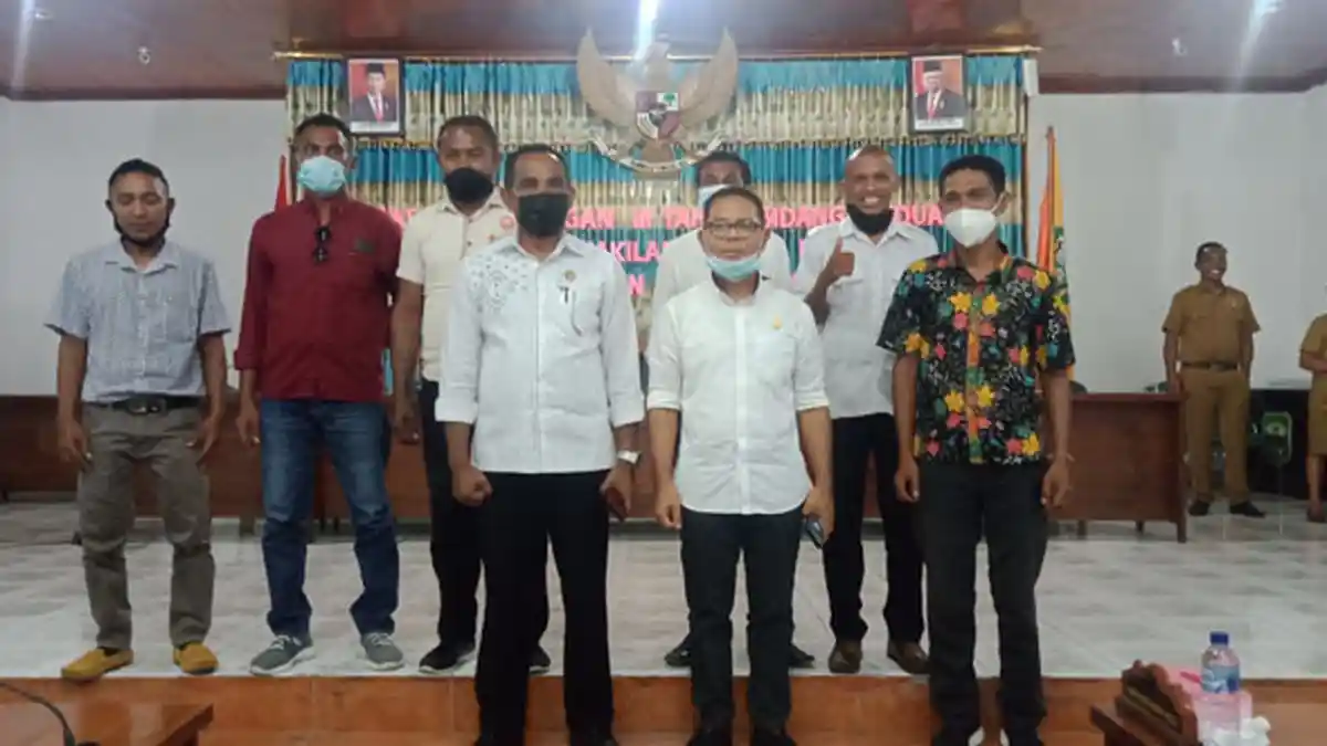 DPRD Desak Pemda Flotim Segera Bayar Uang Operasional Perangkat Desa