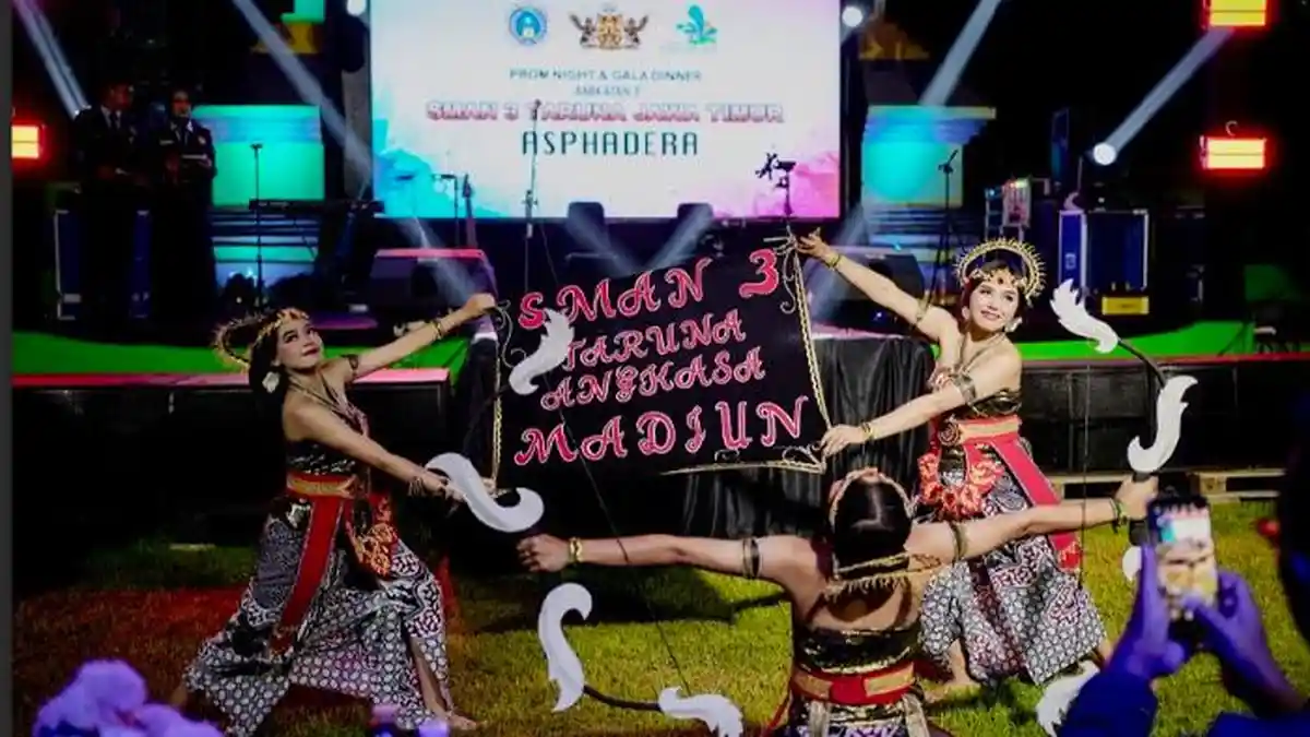 Taruna Taruni SMAN 3 Taruna Angkasa Ikuti Wiyata Manggala Nagara di Purwodadi Pasuruan