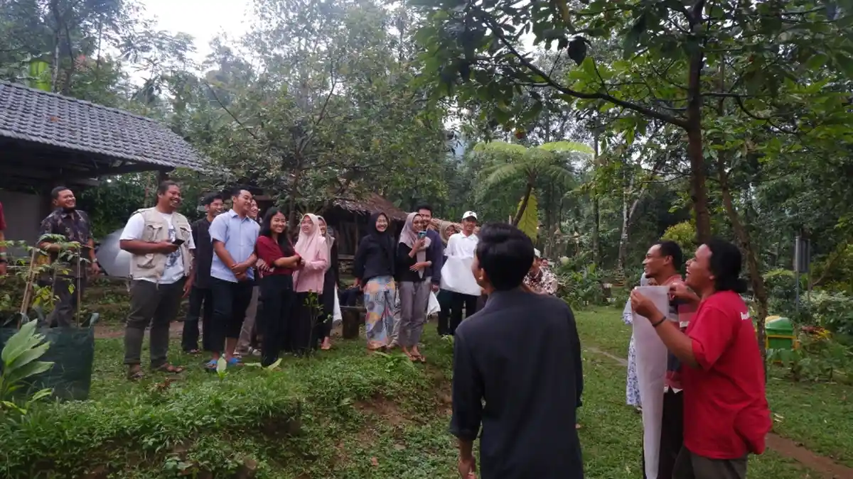 Tim Pengabdian Unnes Kembangkan Potensi Ekowisata Lereng Gunung Ungaran