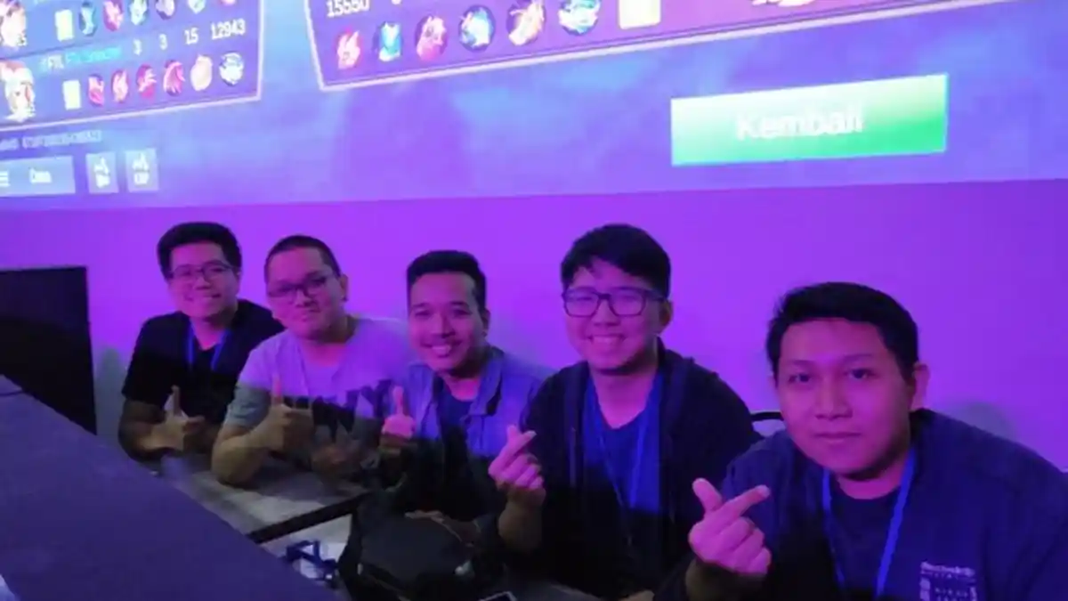 Mobile Legends Battle On University: First To Last Meruntuhkan Boi United di Semifinal!