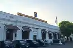 PINTU-GERBANG-UTAMA-Suasana-Gedung-Utama.jpg