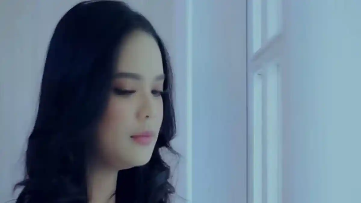 Lirik Lagu Rohani Kristen Ku Tak Akan Menyerah, dari Ronny Sianturi Dinyanyikan Lagi Putri Siagian