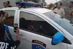 2004_Polisi-selingkuh.jpg