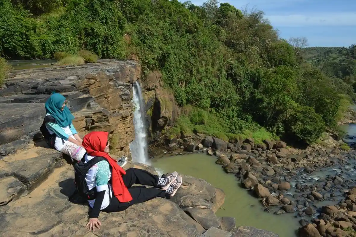 Dukung Investasi di Geopark Ciletuh-Pelabuhan Ratu, Pemprov Jabar Terus Perbaiki Infrastruktur