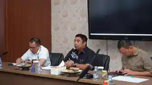 20260326-Bupati-Maros-Chaidir-Syam-Rapat-Evaluasi-Kinerja.jpg