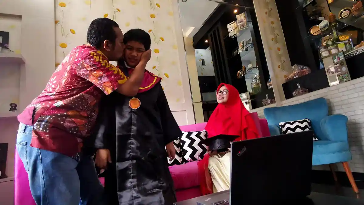 FOTO: 610.311 Pelajar di Sulsel Dapat Subsidi Kuota Internet Telkomsel - akbar-nur-ilm5r2qr.jpg