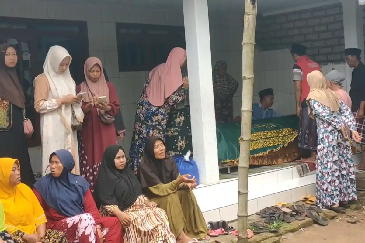 Jelang Mendarat di Bandara Juanda, 2 Jemaah Haji Bangkalan Meninggal dalam Waktu hampir Bersamaan