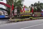 Karangan-bunga-bentuk-ucapan-terimakasih-dari-masyarakat-Kecamatan-Secanggang_.jpg