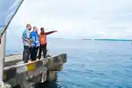 A-Gubernur-Papua-Matius-Derek-Fakhiri-b.jpg