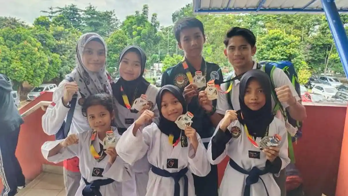 Tiger Taekwondo Club Sabet Enam Medali di Kemenpora Cup 2023