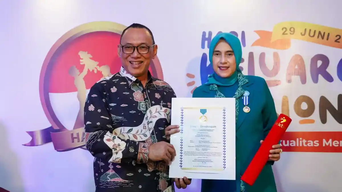 TP PKK Kota Cilegon Raih Penghargaan Tertinggi dari BKKBN, Ini Peran Helldy Agustian