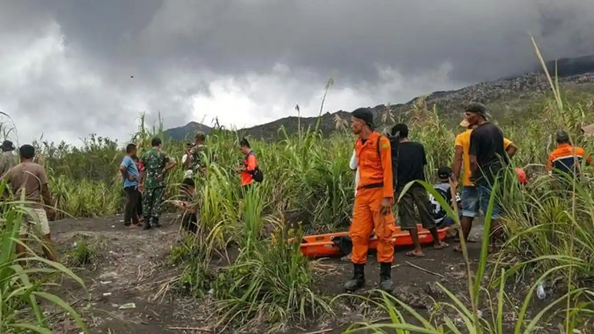 Identitas Pendaki yang Tewas dalam Insiden Erupsi Gunung Dukono Malut, Ada Warga Singapura