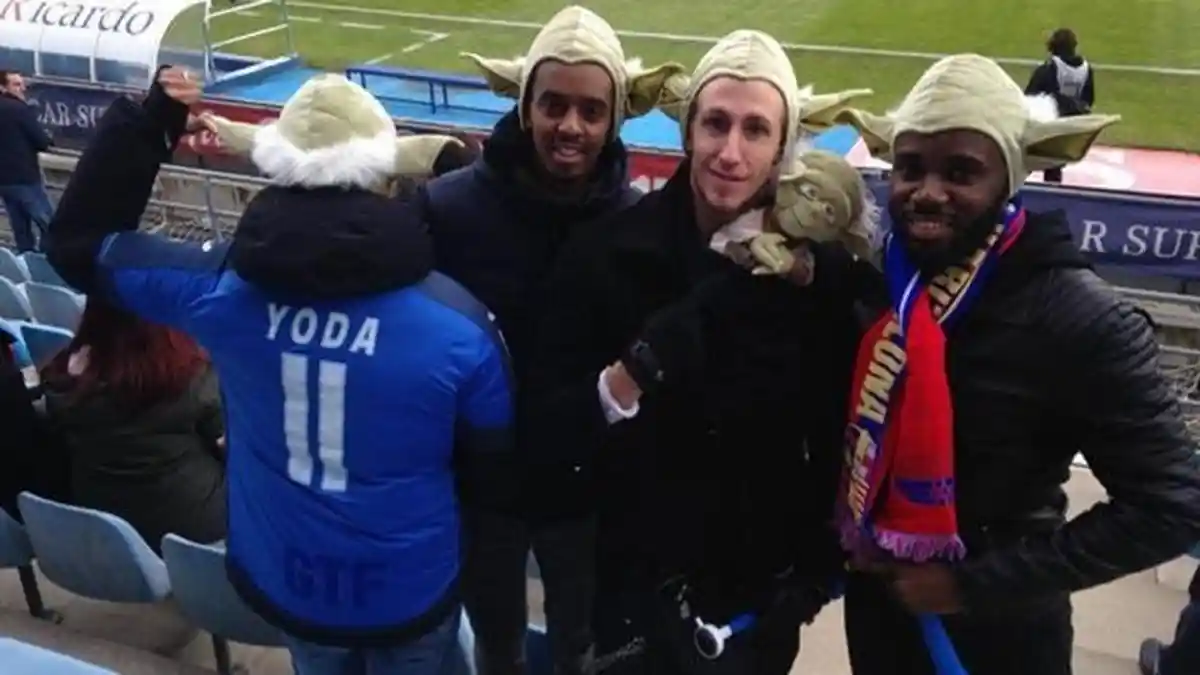 Karim Yoda dan Suporter Ramaikan Stadion Getafe dengan Atribut Star Wars